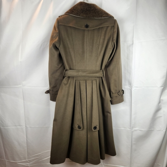 Burberry wool/cashmere coat size 6 with removable collar - Picture 3 of 14